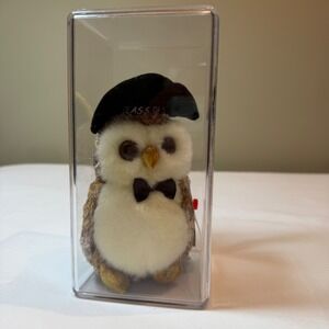 Retired Ty Beanie Baby Smarter the Owl Class of 2002 Graduation with Case NEW